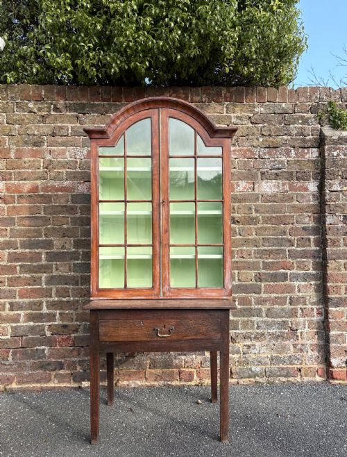 ANTIQUE GEORGE 1 STYLE WALNUT DOME TOP HANGING BOOKCASE C1920 110CM - ADDITIONAL PHOTO 13