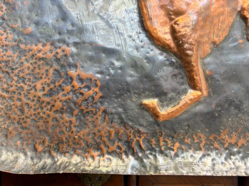 PAIR LATE 19THC HAMMERED BRASS TRAYS ANIMAL MOTIFS ATTR NEWLYN SCHOOL 40CM C1880 - ADDITIONAL PHOTO 4