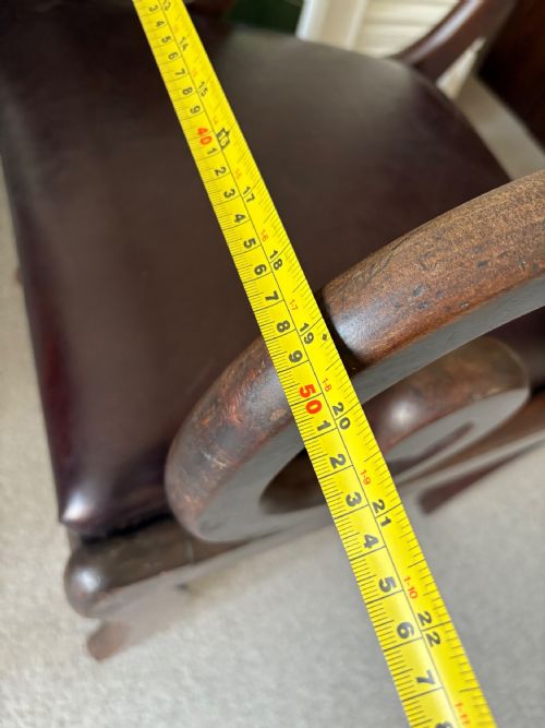 A REGENCY SCROLL ARM MAHOGANY CHAIR WITH LEATHER SEAT AND SABRE LEGS C1820 - ADDITIONAL PHOTO 13