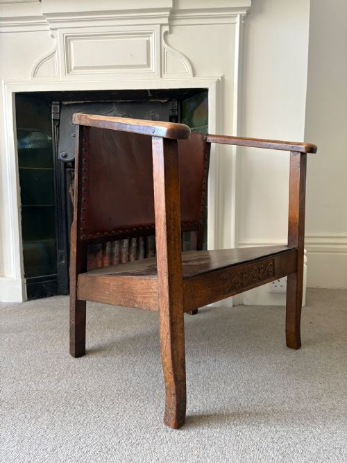 ART DECO MODERNIST BEECH AND STUDDED LEATHER READING CHAIR C1930 - ADDITIONAL PHOTO 4