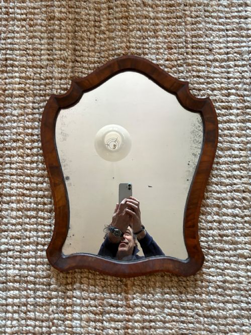 ANTIQUE WALNUT SHIELD WALL MIRROR C1800 ORIGINAL GENTLY FOXED MERCURY PLATE 59CM - ADDITIONAL PHOTO 1