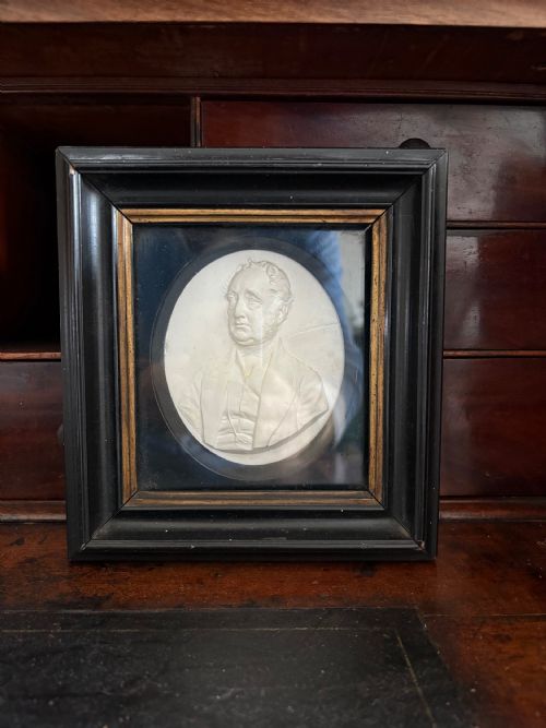 A 19TH CENTURY FRAMED OVAL PLASTER RELIEF PORTRAIT 21CM POSS LORD PALMERSTON - ADDITIONAL PHOTO 8