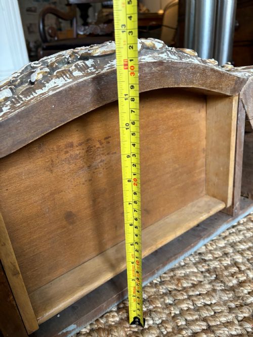 A LATE 19TH TO EARLY CENTURY GILTWOOD CARVED WALL MOUNTED CONSOLE TABLE WITH DRAWER MARBLE TOP 63CM WIDE - ADDITIONAL PHOTO 14