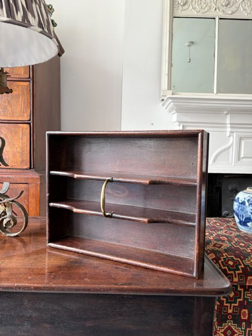 a late georgian mahogany butlers cutlery tray with brass handle c1790 - CATEGORY: ANTIQUE MISCELLANEOUS - DATED GEORGIAN