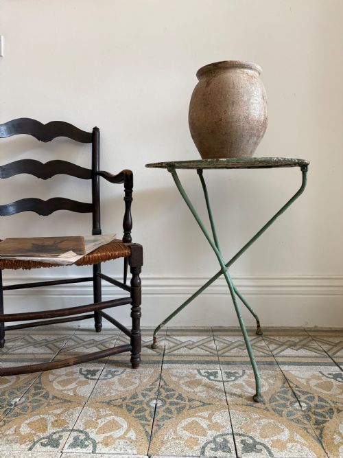 FRENCH ANTIQUE WROUGHT IRON BISTRO GARDEN TABLE CIRCA 1920S 70CM TALL - ADDITIONAL PHOTO 1