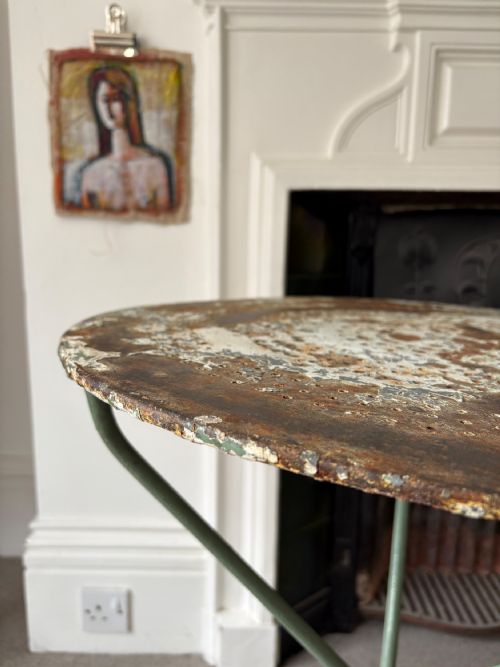 FRENCH ANTIQUE WROUGHT IRON BISTRO GARDEN TABLE CIRCA 1920S 70CM TALL - ADDITIONAL PHOTO 4