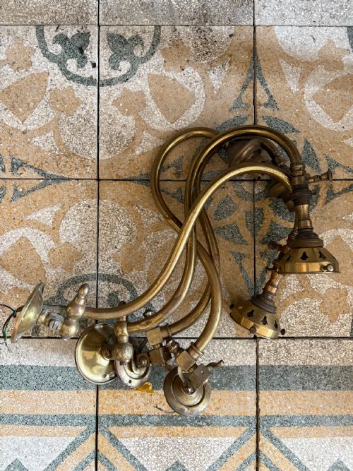 PAIR OF ARCHITECTURAL ANTIQUE SWAN NECK BRASS WALL LIGHTS C1900 ADAPTED GAS LIGHTS 30CM - ADDITIONAL PHOTO 12