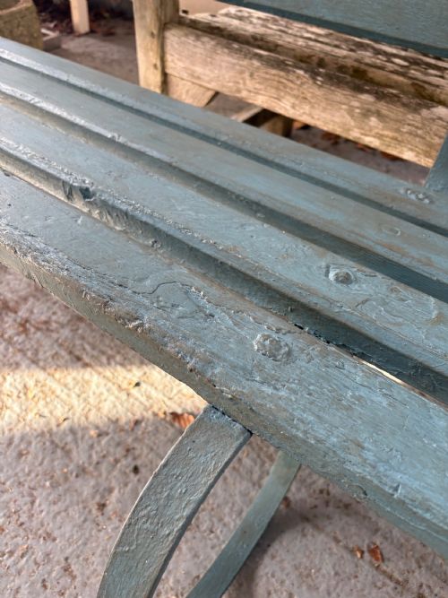 A 19TH CENTURY ENGLISH STRAP IRON AND WOODEN BENCH C1870 185CM FRENCH BLUE - ADDITIONAL PHOTO 3