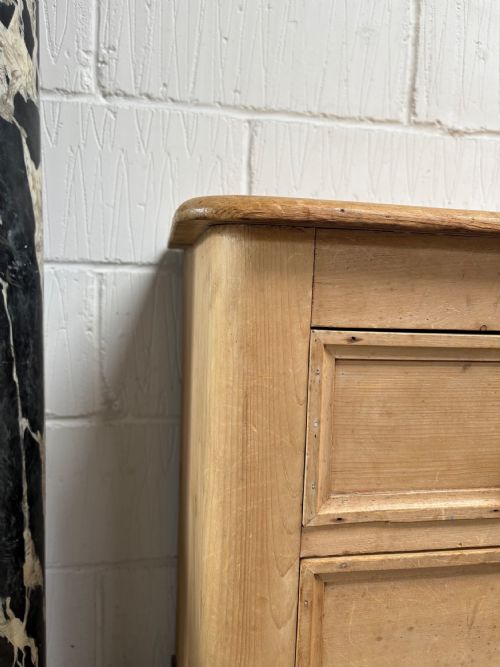 LATE 19TH CENTURY PINE CHEST OF DRAWERS C1900 WITH ROUNDED CORNERS 95CM - ADDITIONAL PHOTO 4