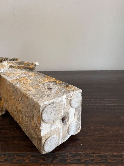 AN 18TH CENTURY CARVED LIMESTONE GOTHIC ARCHITECTURAL PINNACLE 49CM - ADDITIONAL PHOTO 10