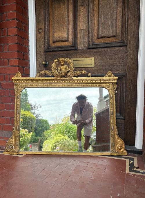 EARLY 19THC ENGLISH GILTWOOD AND GESSO OVERMANTLE MIRROR CARVED PUTTO 119CM - ADDITIONAL PHOTO 3