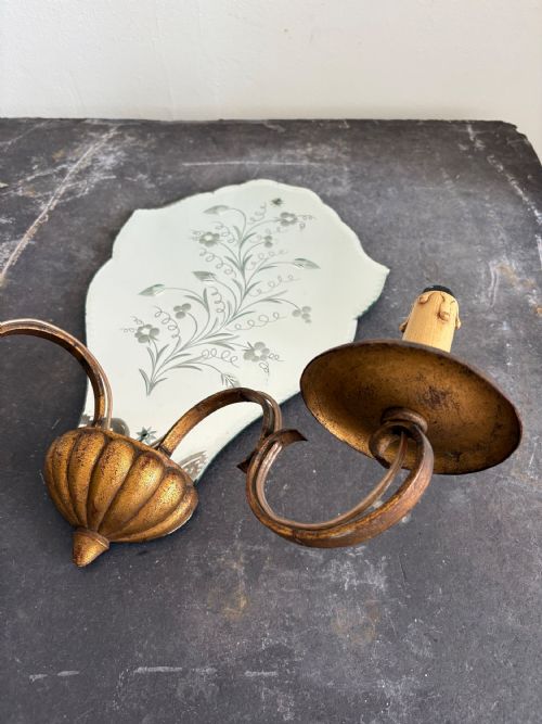A PAIR OF VENETIAN 192030S ETCHED MIRROR WALL SCONCE GIRANDOLES 43CM - ADDITIONAL PHOTO 10