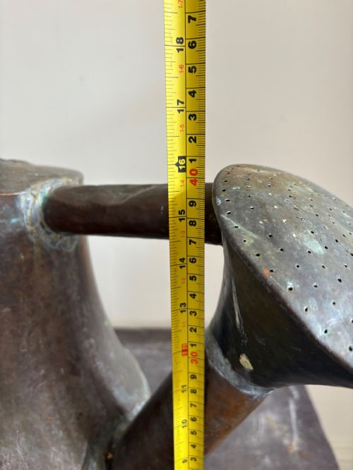 A FRENCH LATE 18THC COPPER WATERING CAN ARROSOIR CIRCA 1800 56CM LENGTH WATERTIGHT - ADDITIONAL PHOTO 9
