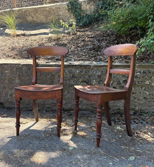 A PAIR OF EARLY 19TH CENTURY REGENCY FRUITWOOD COUNTRY CHAIR C1820 DISH SEAT - ADDITIONAL PHOTO 5