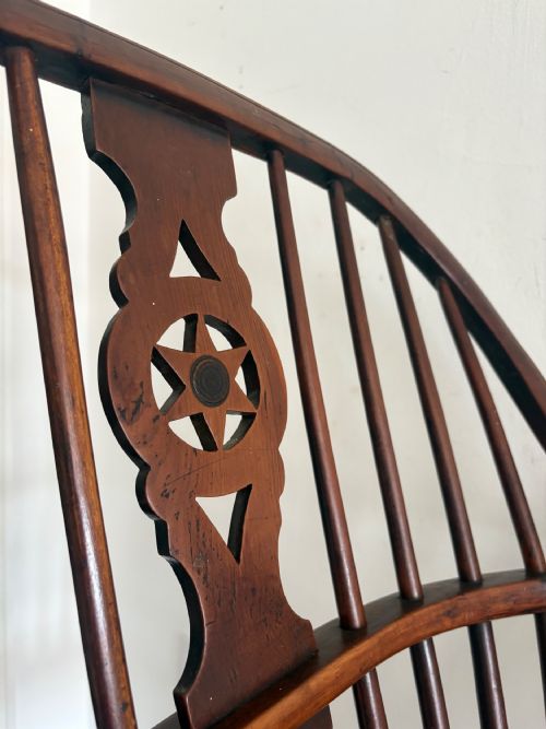 EARLY 19THC CRINOLINE STRETCHER ELM AND YEW WINDSOR CHAIR C1810 FRUITWOOD LEGS - ADDITIONAL PHOTO 7