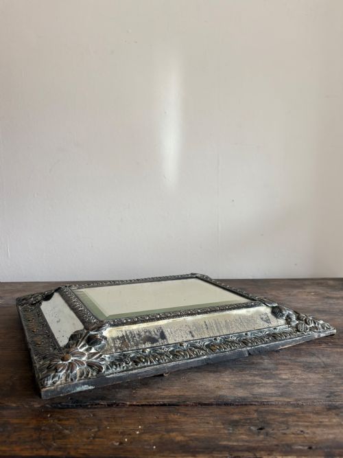 A 19TH CENTURY DUTCH REPOUSSE BRASS CUSHION MIRROR 39CM WITH FOXED MERCURY PLATE - ADDITIONAL PHOTO 7