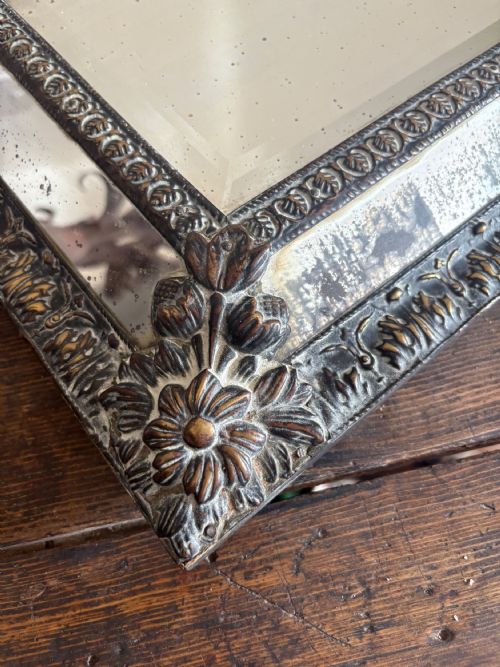 A 19TH CENTURY DUTCH REPOUSSE BRASS CUSHION MIRROR 39CM WITH FOXED MERCURY PLATE - ADDITIONAL PHOTO 6