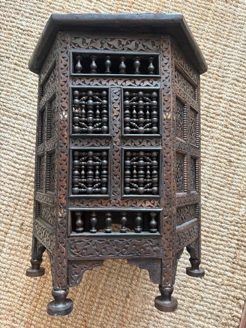 A 19TH CENTURY CARVED OTTOMAN OR DAMASCUS OCTAGONAL INLAID TABLE 69CM TALL - ADDITIONAL PHOTO 11