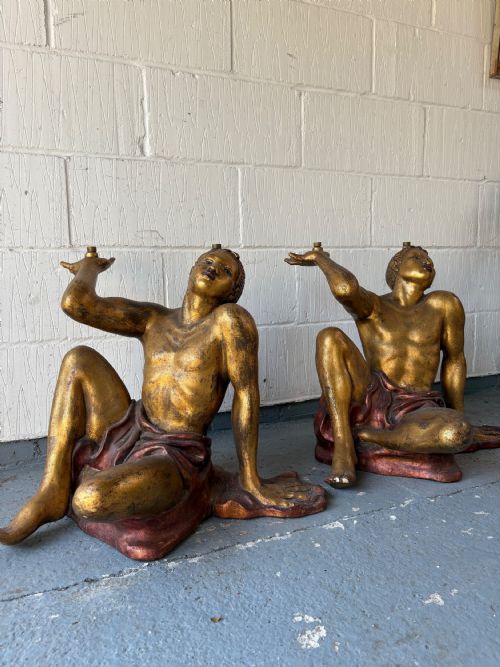 A PAIR OF EARLY 20TH CENTURY C1920 VENETIAN HAND CARVED GILTWOOD BLACKAMOOR TABLE BASES - ADDITIONAL PHOTO 6
