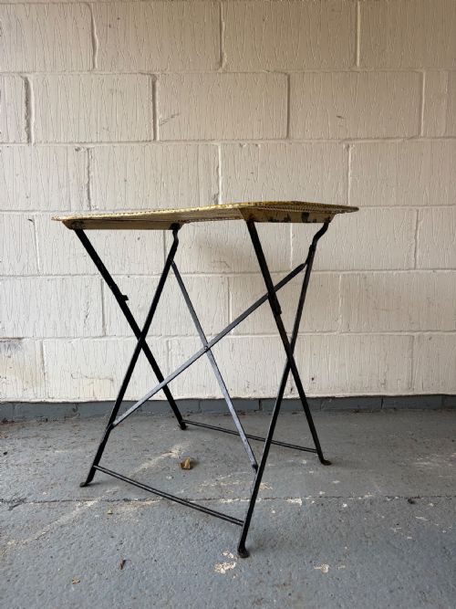 FRENCH ANTIQUE PIERCED IRON TOP BISTRO GARDEN TABLE CIRCA 1920S 70CM WIDE - ADDITIONAL PHOTO 6