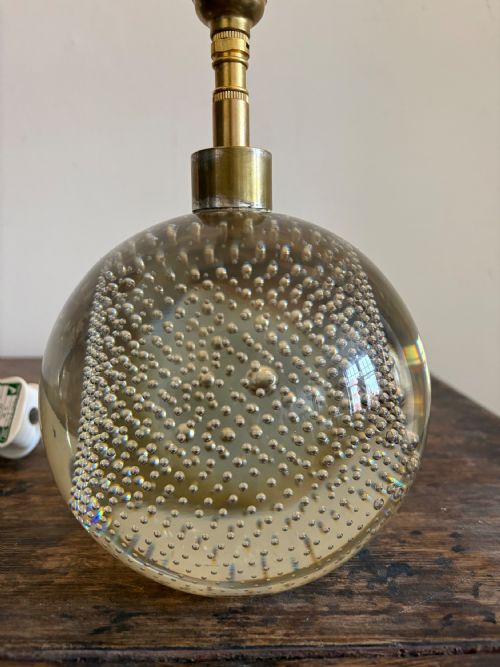 A 20TH CENTURY MURANO BULLICANTE CLEAR GLASS SEGUSO TABLE LAMP 27CM PAT TESTED - ADDITIONAL PHOTO 4