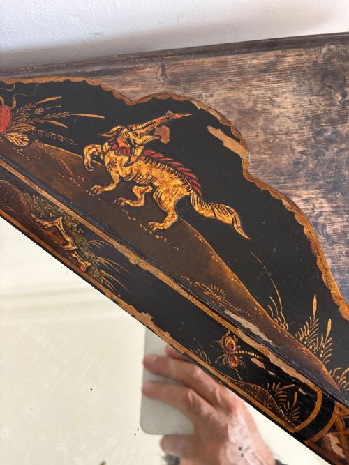 A 1920S BLACK LACQUER CHINOISERIE FRET CUT WALL MIRROR 72CM TALL - ADDITIONAL PHOTO 3