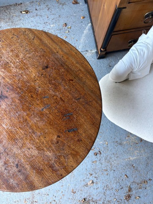A GEORGIAN SINGLE PLANK MAHOGANY BIRDCAGE TILT TOP TABLE C1780 69CM DIAMETER - ADDITIONAL PHOTO 7