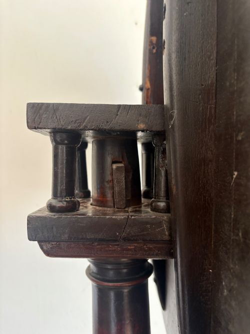 A GEORGIAN SINGLE PLANK MAHOGANY BIRDCAGE TILT TOP TABLE C1780 69CM DIAMETER - ADDITIONAL PHOTO 10