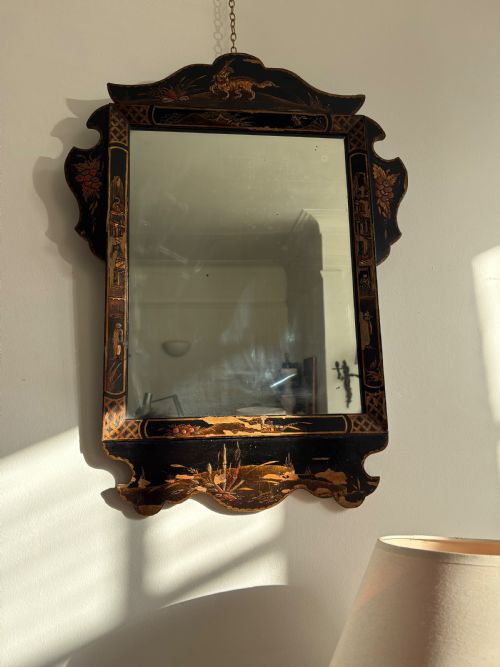 A 1920S BLACK LACQUER CHINOISERIE FRET CUT WALL MIRROR 72CM TALL - ADDITIONAL PHOTO 1