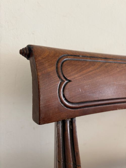 A REGENCY MAHOGANY SCROLL ARM DESK OR READING CHAIR HESSIAN SEAT C1820 - ADDITIONAL PHOTO 6