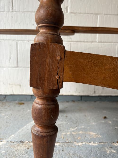 A PAIR OF ORIGINAL ANGLO INDIAN TEAK AND CANE PLANTATION CHAIRS CIRCA 19101920 - ADDITIONAL PHOTO 6