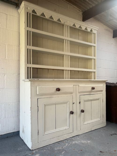 A 19TH CENTURY COUNTRY HOUSE PAINTED PINE IRISH DRESSER 162CM WIDE 2 DOOR BASE CUPBOARD - ADDITIONAL PHOTO 10