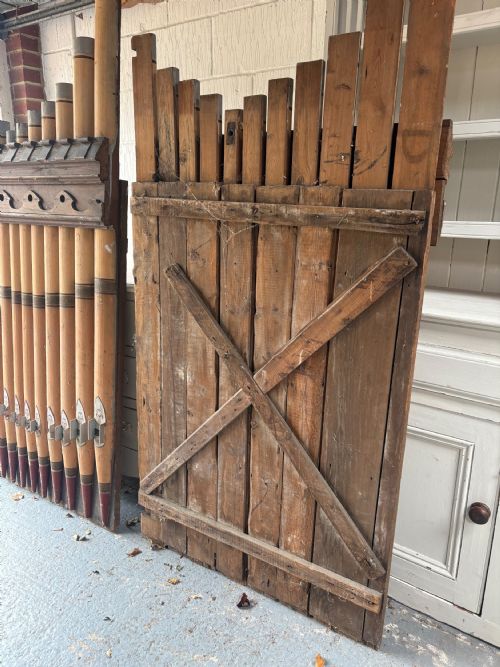PAIR OF 19THC CHURCH ORGAN ARCHITECTURAL PANELS HAND MADE SIMULATED PIPES 187CM - ADDITIONAL PHOTO 4