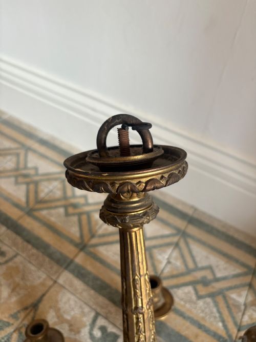 FRENCH 19TH CENTURY GILT BRONZE 6 BRANCH CHANDELIER 60CM TALL ELECTRIC OR CANDLE - ADDITIONAL PHOTO 1