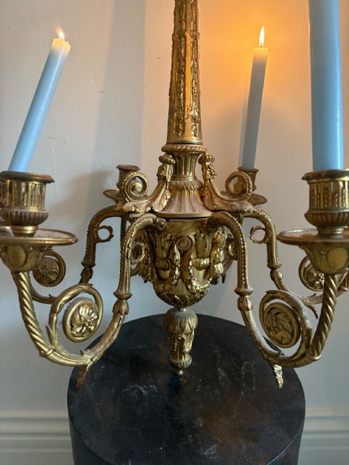 FRENCH 19TH CENTURY GILT BRONZE 6 BRANCH CHANDELIER 60CM TALL ELECTRIC OR CANDLE - ADDITIONAL PHOTO 7