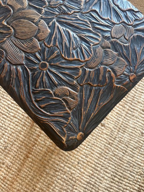 A LIBERTY ARTS AND CRAFTS JAPANESE LILY PAD CARVED SIDE TABLE C1900 - ADDITIONAL PHOTO 3
