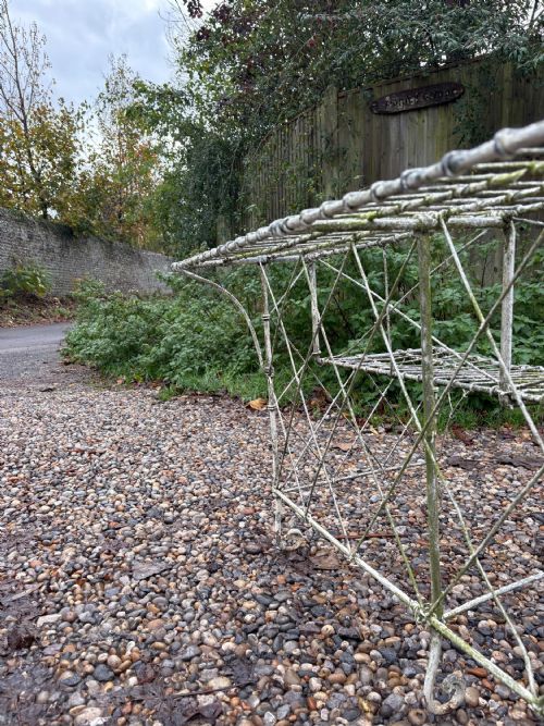 A 19TH CENTURY ENGLISH WIREWORK 2 TIER WHITE PAINTED PLANT STAND 160CM - ADDITIONAL PHOTO 4