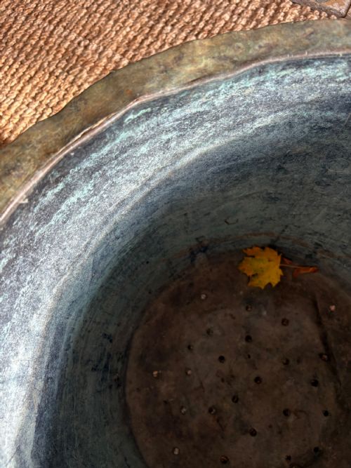 A 19TH CENTURY RIVETED COPPER PLANTER OR LOG BIN 51CM DIAMETER WITH VERDIGRIS - ADDITIONAL PHOTO 7