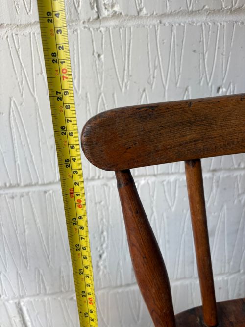 A PAIR OF 19TH CENTURY ELM AND BEECH CHILDS COUNTRY ANTIQUE CHAIRS - ADDITIONAL PHOTO 7