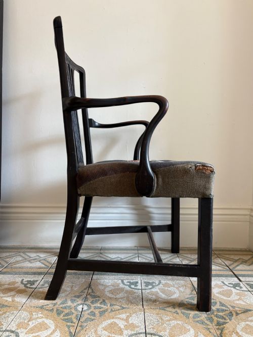 A CHIPPENDALE STYLE GEORGE 111 MAHOGANY ELBOW CHAIR WITH TAPESTRY SEAT C1800 - ADDITIONAL PHOTO 5