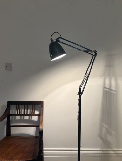 A TYPE 75 ANGLEPOISE INDUSTRIAL FLOOR LAMP WITH TROLLEY BASE PAT REWIRED C1930S - ADDITIONAL PHOTO 1