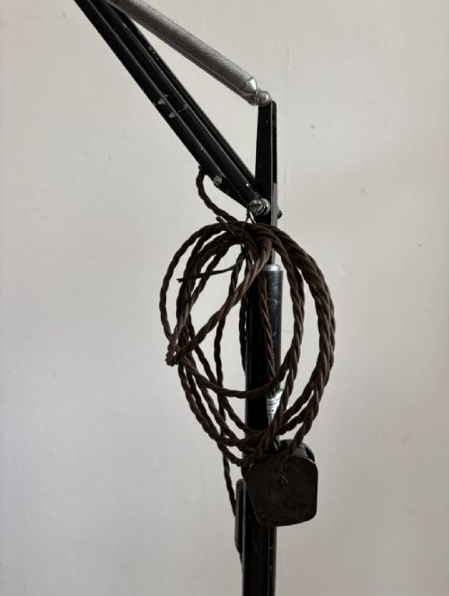 A TYPE 75 ANGLEPOISE INDUSTRIAL FLOOR LAMP WITH TROLLEY BASE PAT REWIRED C1930S - ADDITIONAL PHOTO 3