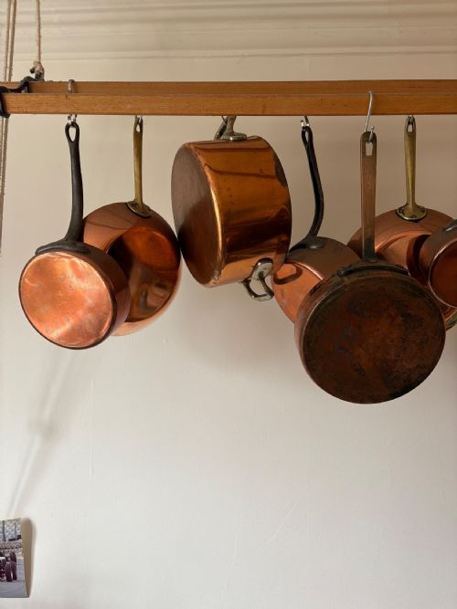 A LARGE ELKINGTON AND CO COPPER PAN NICKEL HANDLES C1900 26CM DIAMETER - ADDITIONAL PHOTO 2