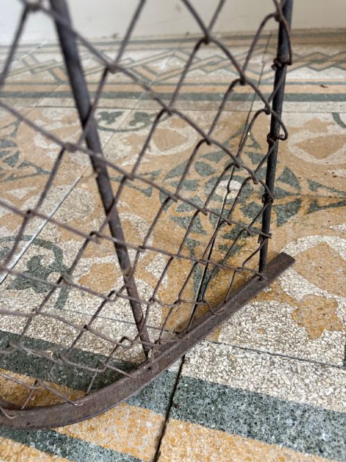 19TH CENTURY NURSERY FENDER 123CM WIDE WITH BRASS HANDRAIL AND WALL HOOKS - ADDITIONAL PHOTO 7