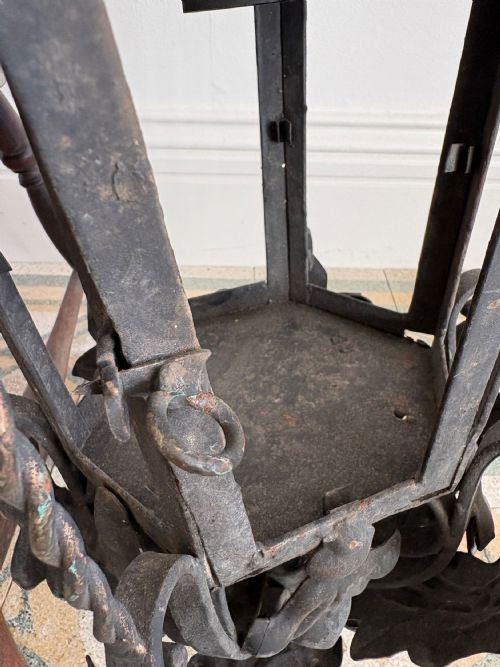 A SOUTHERN FRANCE ORNATE WROUGHT IRON HALL LANTERN PETIT MANOIR C19001920 75CM - ADDITIONAL PHOTO 5