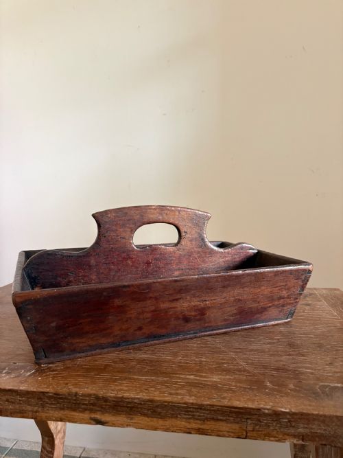 A WELSH GEORGIAN OAK BUTLERS CUTLERY TRAY C1800 CANTED SIDES DOVETAIL JOINTS 36CM - ADDITIONAL PHOTO 4