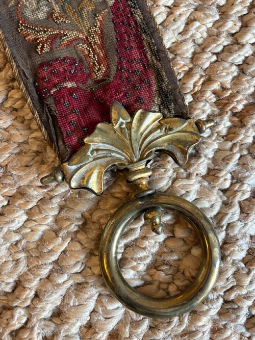 A 19TH CENTURY COUNTRY HOUSE HAND EMBROIDERED SILK AND BEAD BELL PULL 150CM C1850 - ADDITIONAL PHOTO 9