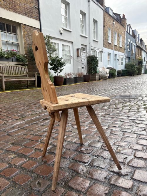 A 19TH CENTURY PRIMITIVE SWISS ALPINE FOLK CHAIR PINE - ADDITIONAL PHOTO 1
