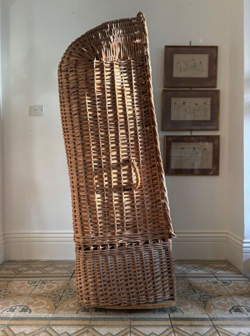 EARLY 20TH CENTURY ORIGINAL WICKER DOME TOP PORTERS CHAIR C19101920 170CM - ADDITIONAL PHOTO 2
