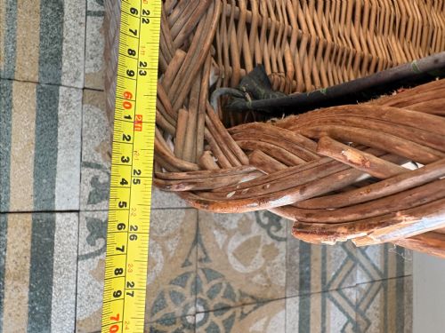 EARLY 20TH CENTURY ORIGINAL WICKER DOME TOP PORTERS CHAIR C19101920 170CM - ADDITIONAL PHOTO 12